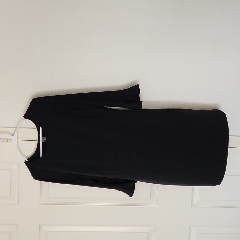 ✨️ANN Taylor Factory Black Flowy Stretchy Midi Dess Bell Sleeves Size 6